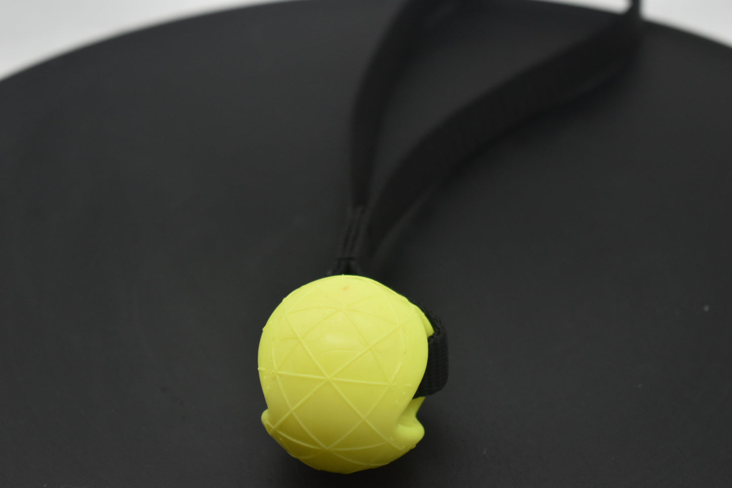 Moby-Ball Neon Gelb mit Schlaufe