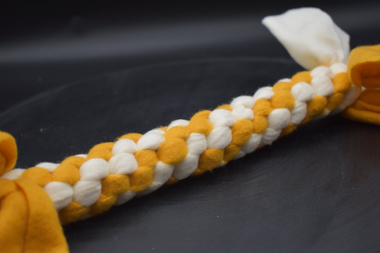 Zergel Normal Ockergelb + Weiß