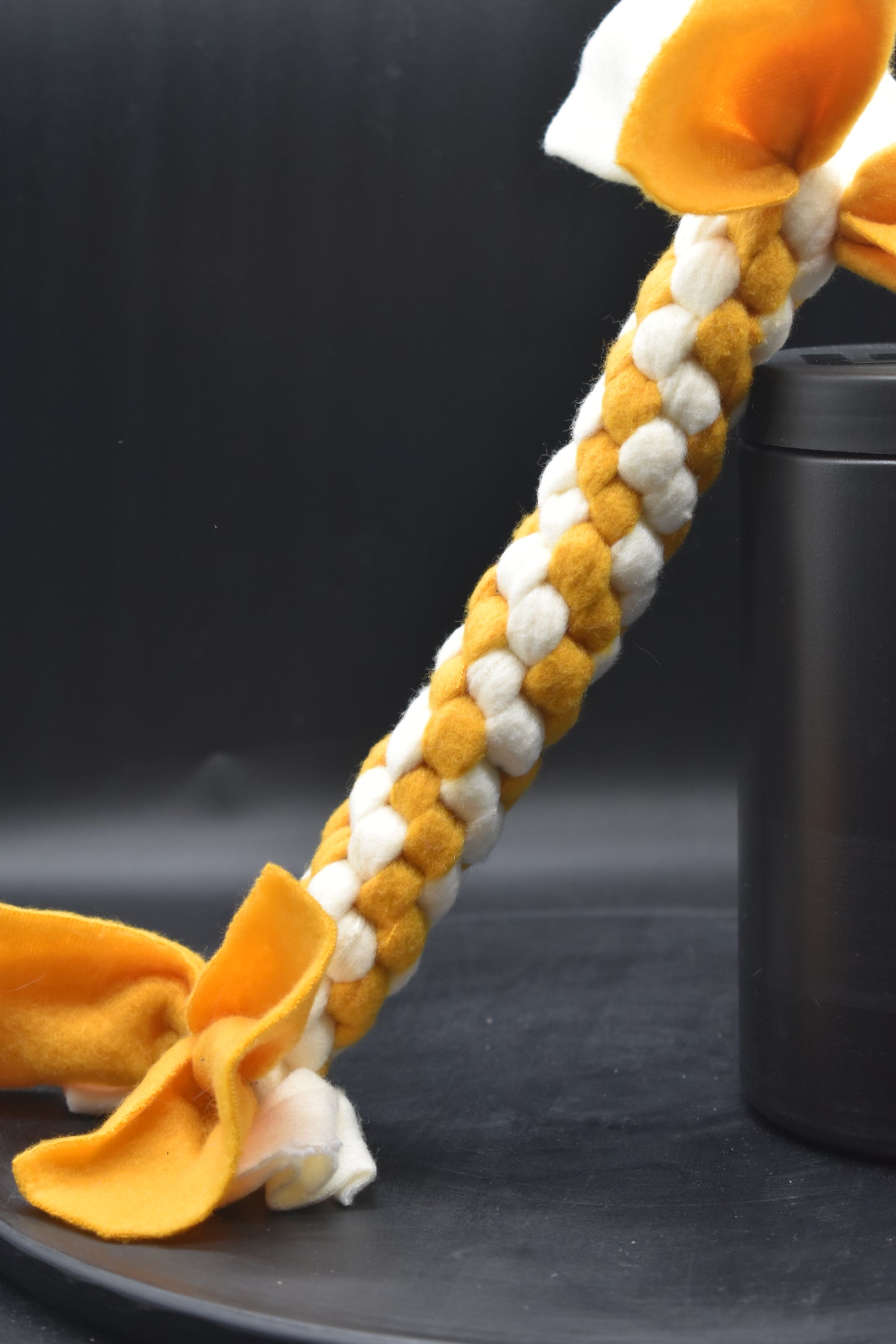 Zergel Normal Ockergelb + Weiß