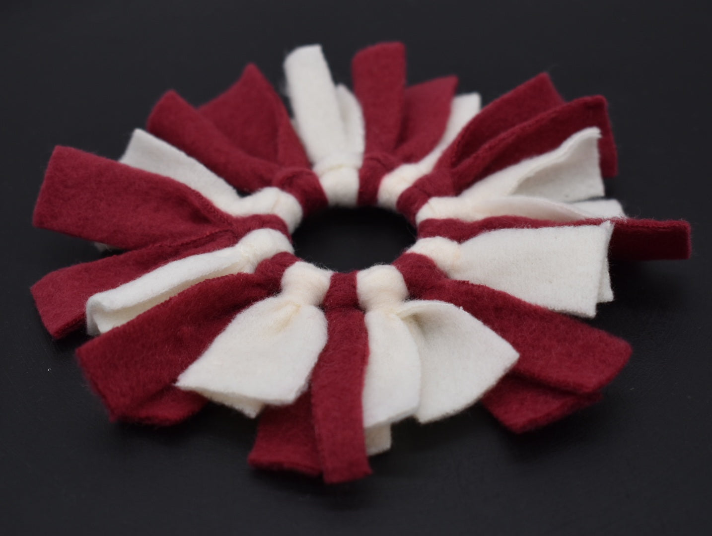 Anhänger Fleece Weiß + deine Wahl