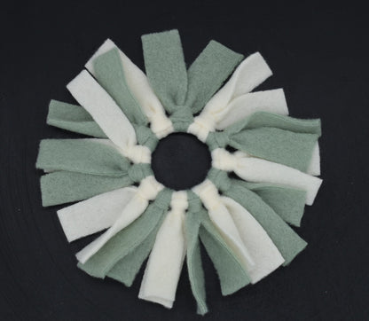 Anhänger Fleece Weiß + deine Wahl